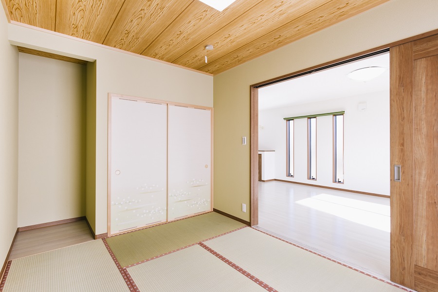 4LDK間取りの実例：子育て世帯や大家族におすすめのプラン　夢の平屋リゾート